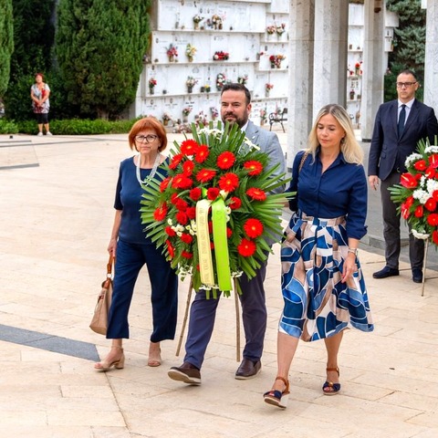 Polaganje vijenaca - obljetnica 119. brigade