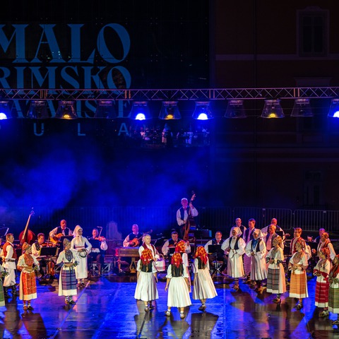 Ansambl Lado u Malom rimskom kazalištu u Puli