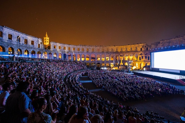 Ilustracija Arena