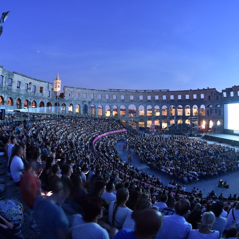 Arena u Puli