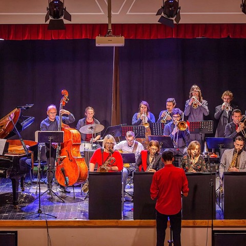 Big Band Pula, Circolo
