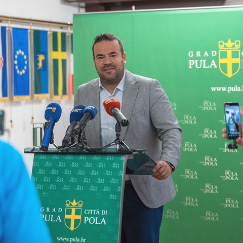 briefing gradonačelnika s medijima
