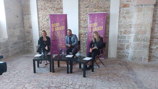 Najavna press konferencija
