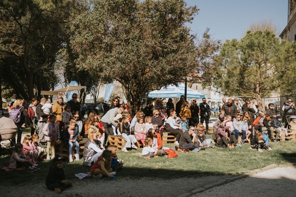Dođi u grad! – Vieni in città