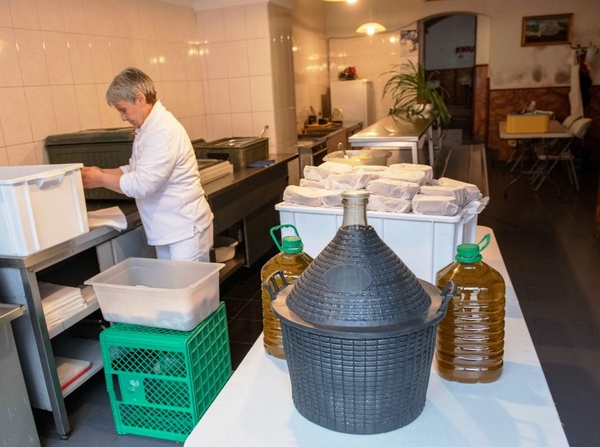 Donacija maslinovog ulja