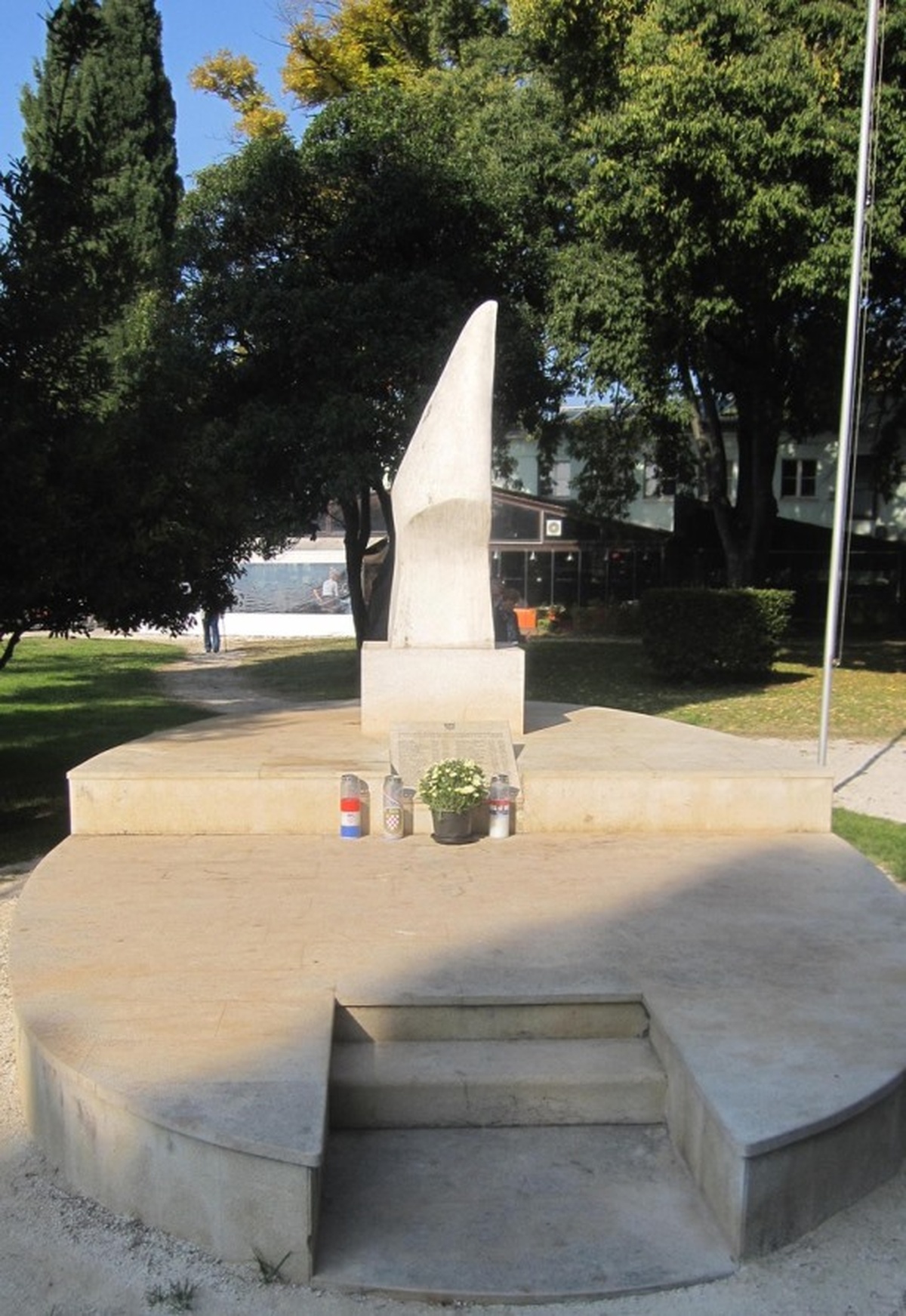 Polaganje vijenaca