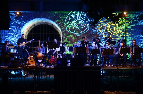 Jazz za Dan Grada