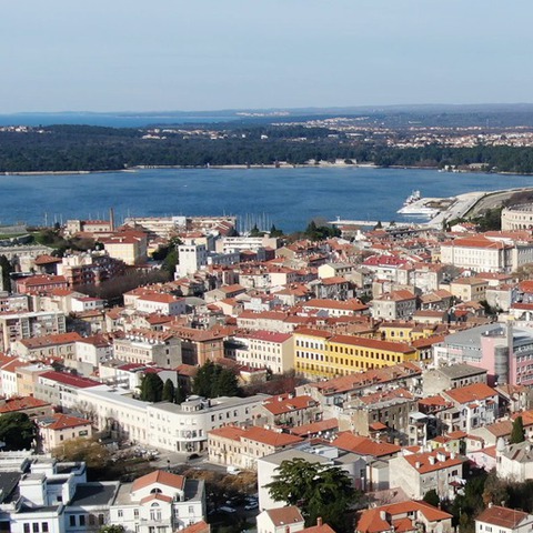 Pula