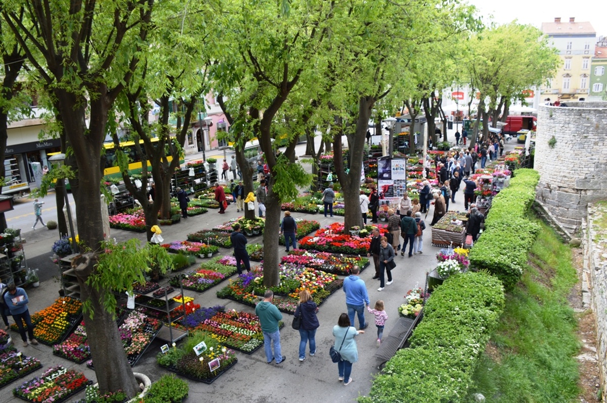 Giardini - fotografija iz arhive