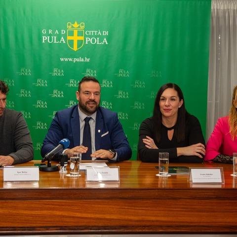 potpisivanje ugovora s izvođačem radova