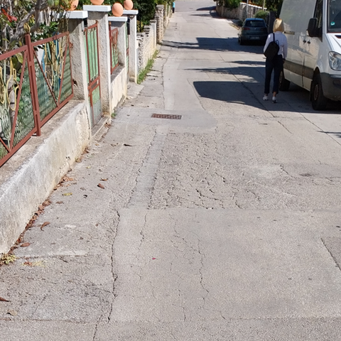 Sanacija kolnika na dijelu Ivančićeve ulice