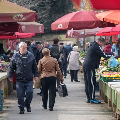 Grad Pula osigurao uskrsnice za umirovljenike s nižim primanjima_ilustracija