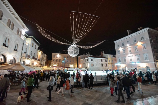 Forum - klizalište