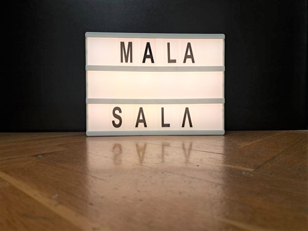 Mala sala Klub - knjižare Giardini 2
