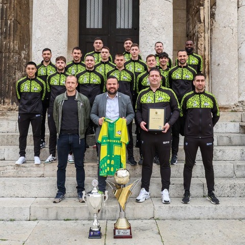 MNK Stanoinvest Futsal Pula na prijemu kod gradonačelnika Filipa Zoričića