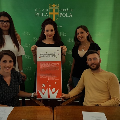 Članovi Savjeta mladih Grada Pule