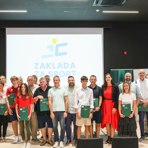 Potpisani ugovori Zaklade za sport Grada Pula - Pola