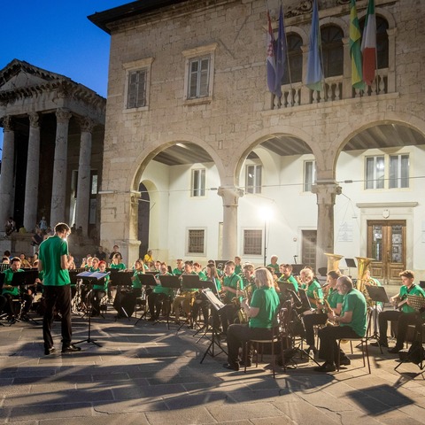 Puhački orkestar grada Pule
