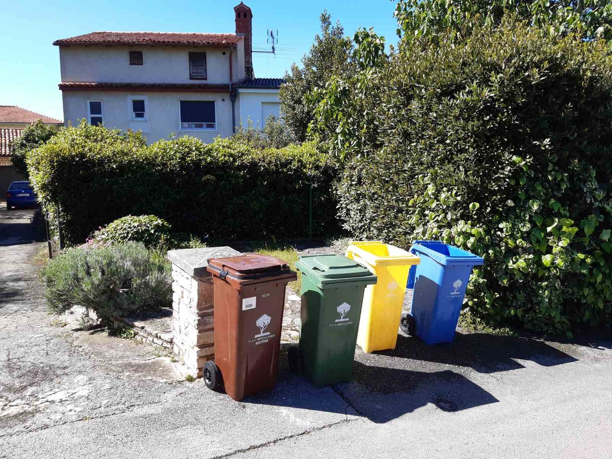 podjela smeđih kanti za biootpad