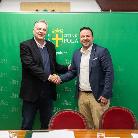 Potpisivanje ugovora s APN-om