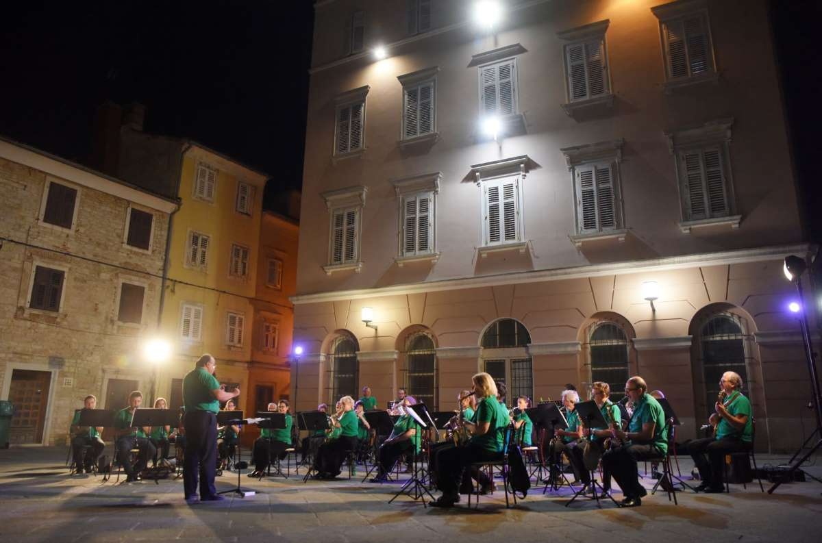 Puhački orkestar grada Pule