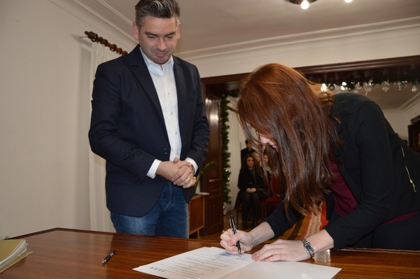 Dodjela stipendija_fotografija iz arhive