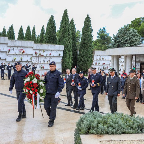 polaganje vijenaca