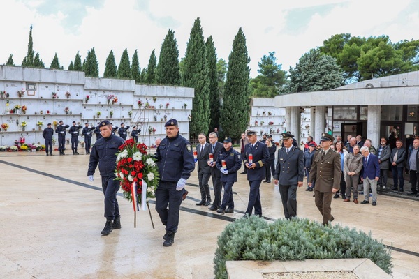 polaganje vijenaca