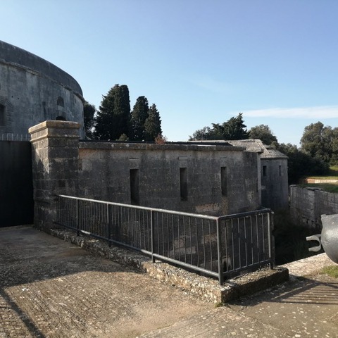 Ulaz u Fort Bourguignon