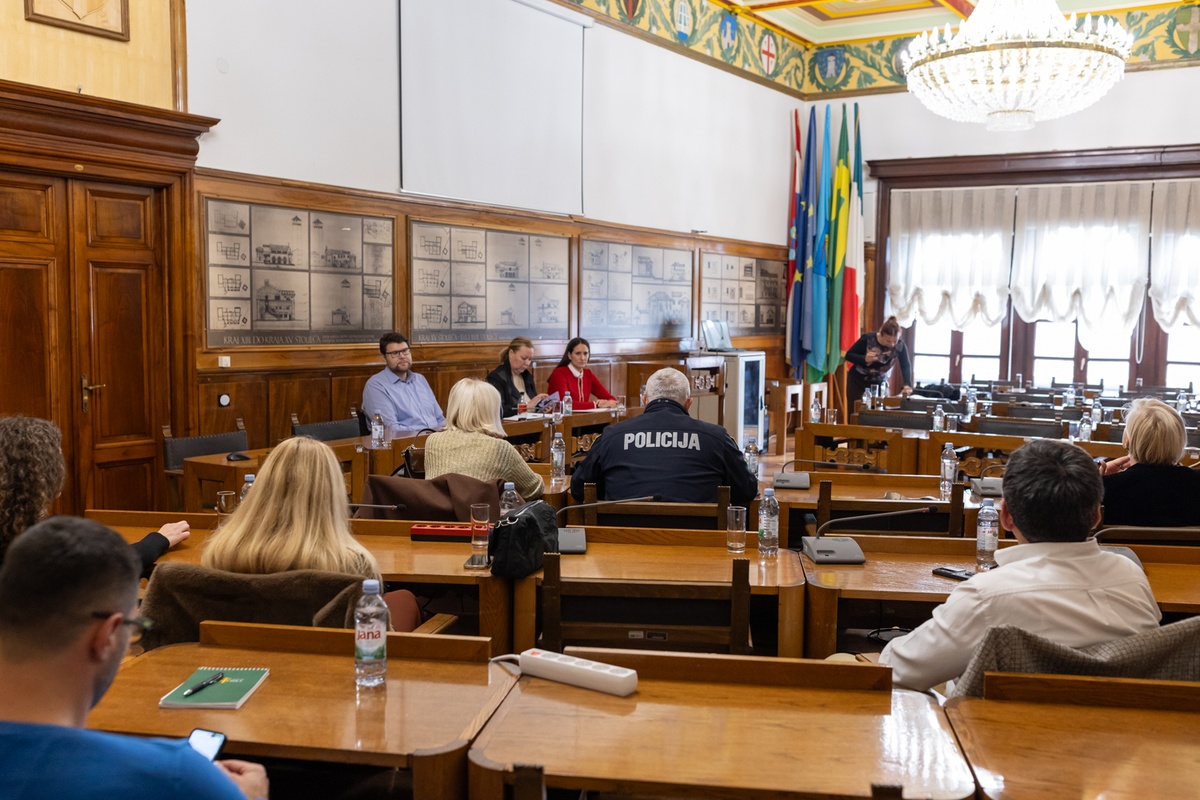 sjednica Vijeća za prevenciju kriminaliteta Grada Pula-Pola