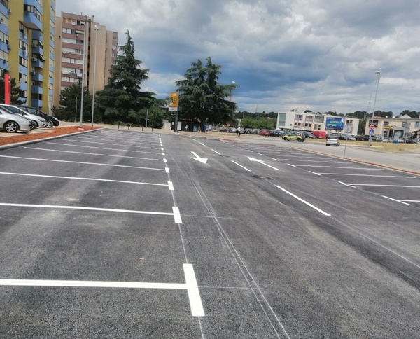 Valturska parkiralište