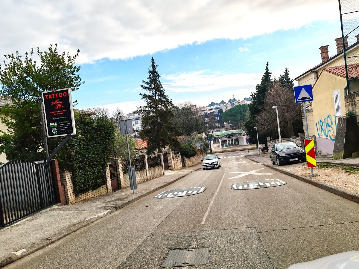 uvođenju mjera smirivanja prometa