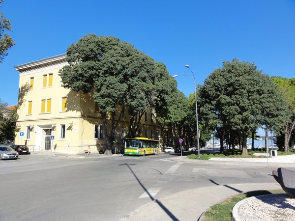 Gradska knjižnica i čitaonica Pula