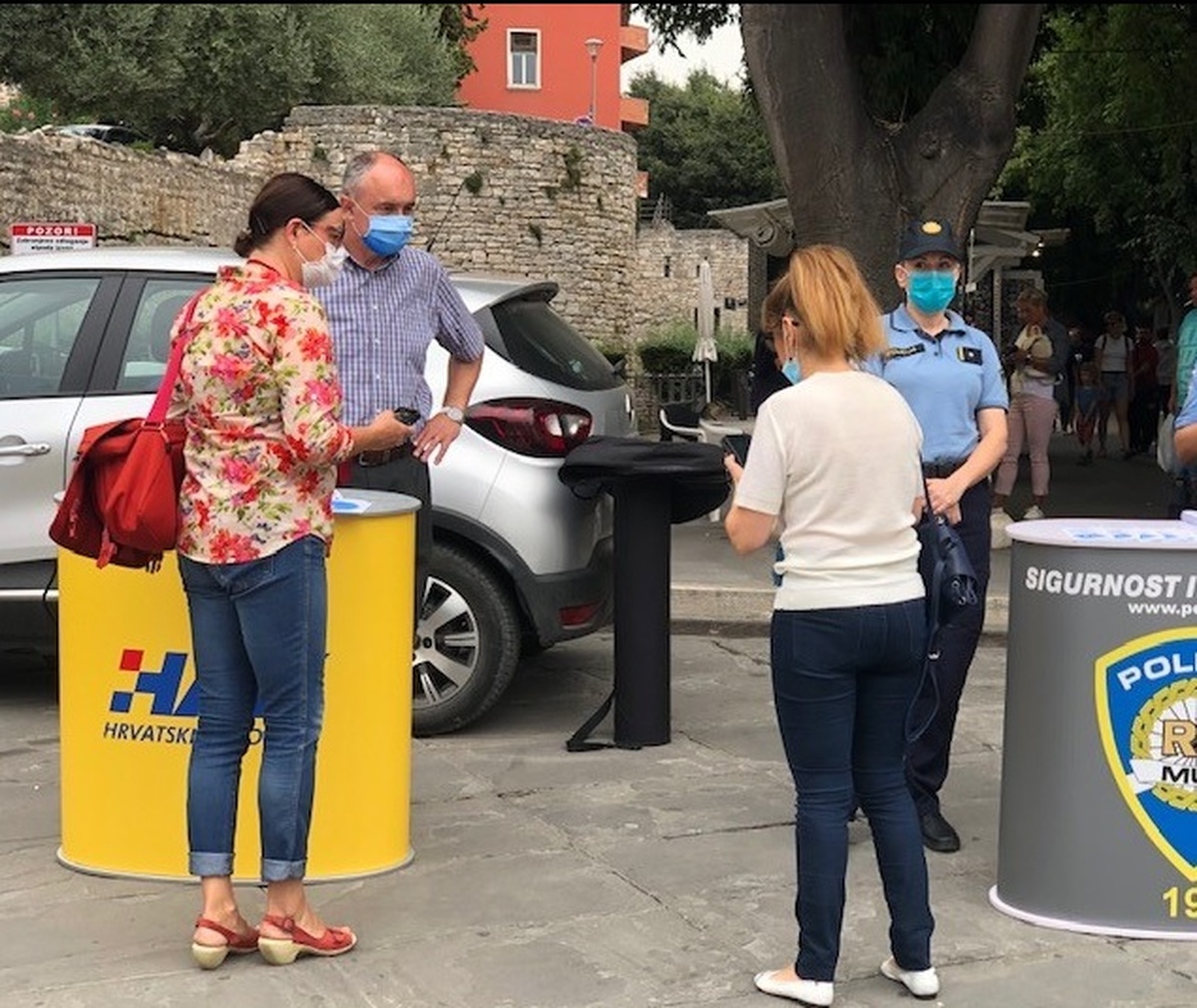 Prezentacija policije na Portarati
