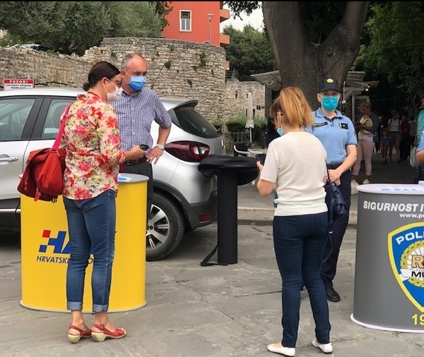 Prezentacija policije na Portarati