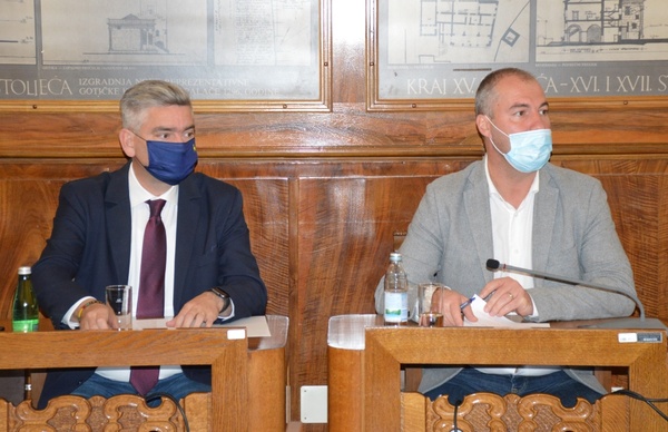 Gradonačelnik Boris Miletić i zamjenik Robert Cvek