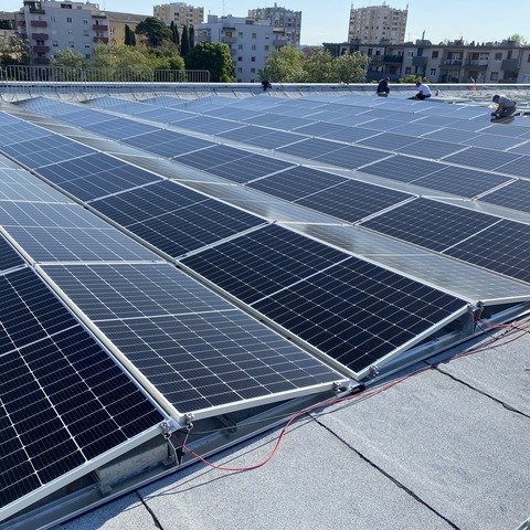primopredaja i puštanje u pogon fotonaponske elektrane