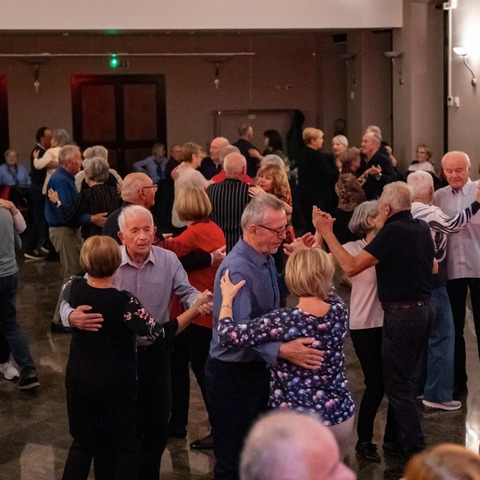 plesna večer umirovljenika