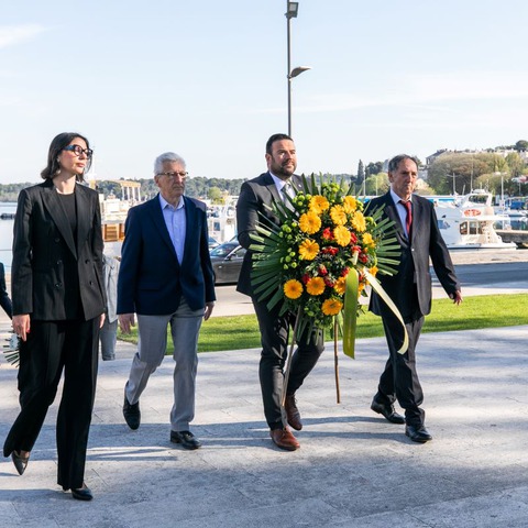 polaganje vijenaca_Dan Grada Pule i Dan oslobođenja