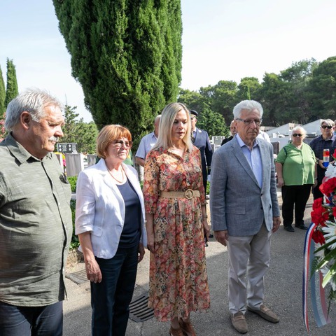 polaganje vijenaca_Dan antifašističke borbe