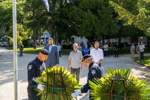 polaganje vijenaca u povodu Dana državnosti