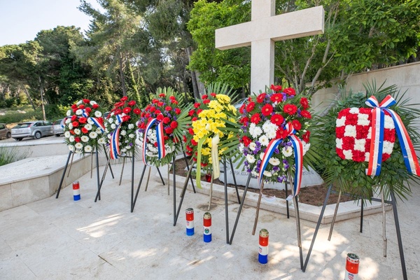polaganje vijenaca