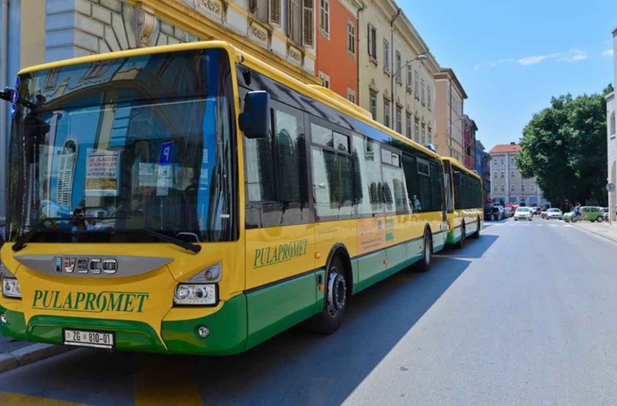 Autobus Pulapromet d.o.o.