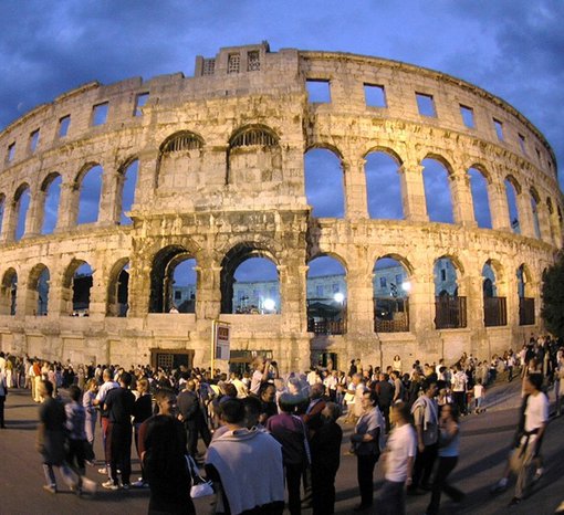 Sezione per le pubbliche relazioni e la collaborazione internazionale da4_01.jpg