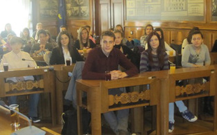 vijece 3 f048801656.jpg