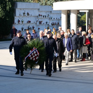 polaganje vijenaca u povodu obilježavanja Dana sjećanja na žrtve Domovinskog rata i Dana sjećanja na žrtvu Vukovara i Škabrnje